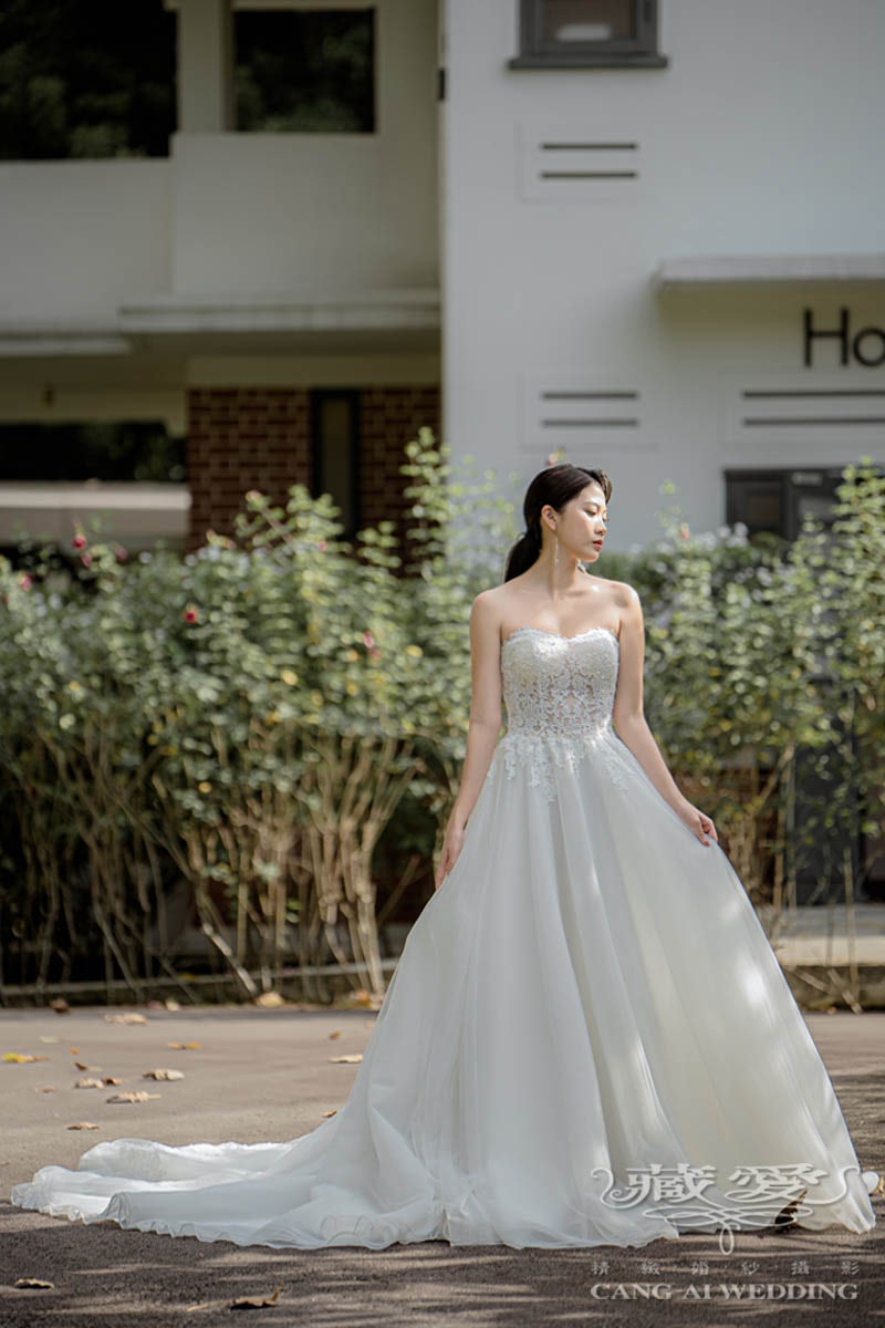 wedding gown, bridal dress, wedding dress