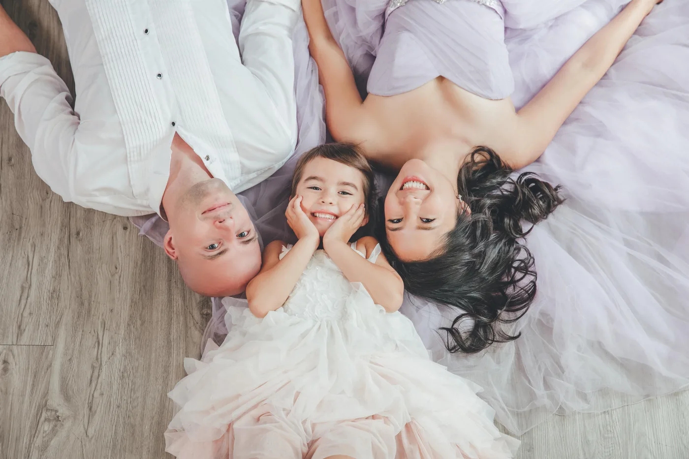 Family photoshoot Singapore - a family photographed by Cang-Ai